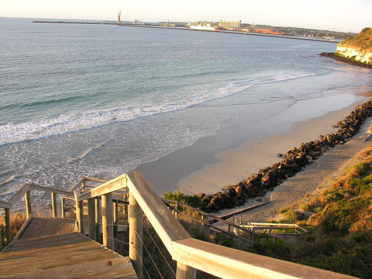 Clifftop Apartments Portland Vic Exteriör bild